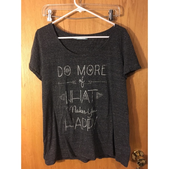 MAURICES tshirt