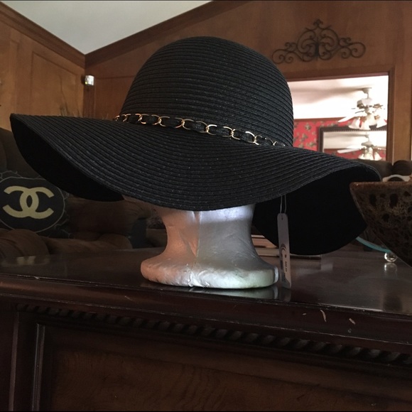 Chain Link Hat - Picture 3 of 4