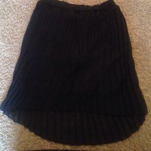 Black high low skirt