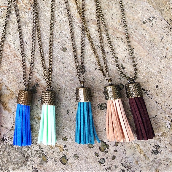 NEW Boutique Brown Tassle Necklace