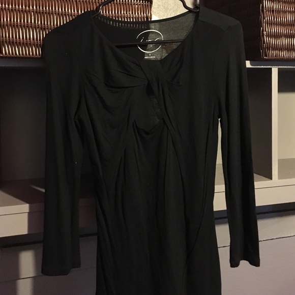 Black top - Picture 1 of 1