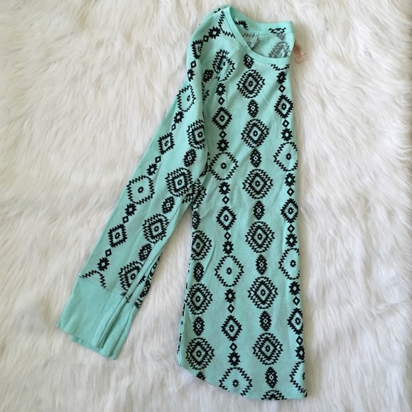 1 Blue/Green Henley with Black Aztec Pattern - Picture 1 of 1