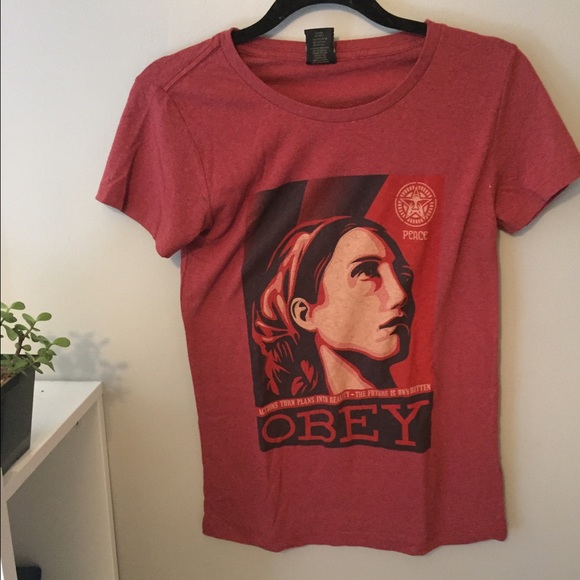 OBEY Tshirt