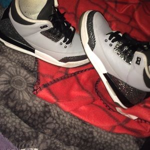 Jordan wolf grey 3s