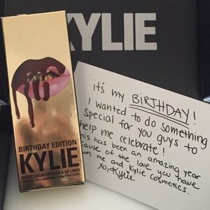 Kylie Jenner lip kit LEO