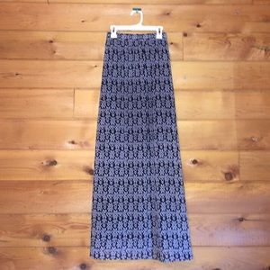 Black and white patterned maxi skirt