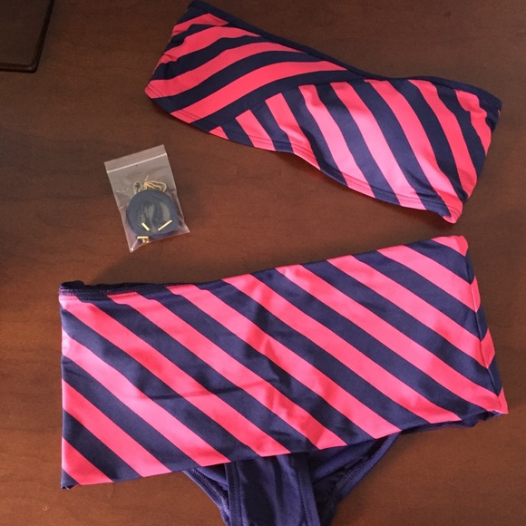 DKNY chic stripe fold over hipster and bandeau top - Picture 3 of 3