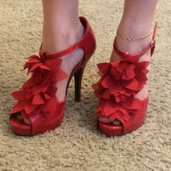 Red T-Strap Pumps With Flower Detail