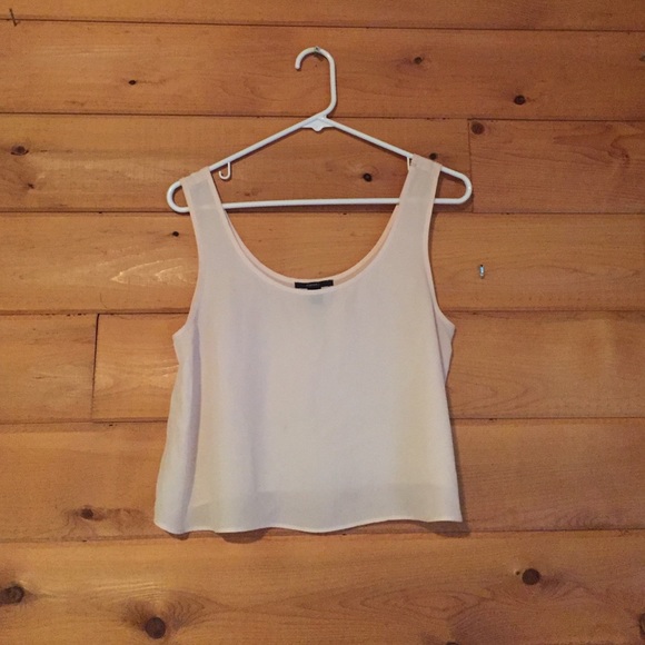 Adorable light pink crop top