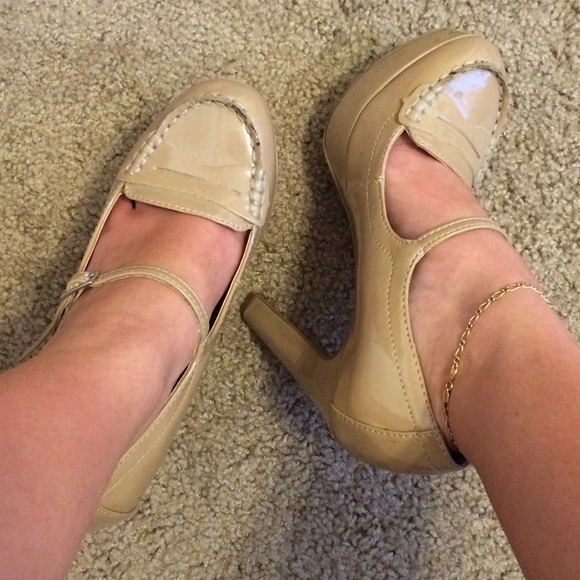 Nude/Beige Mary-Jane/Loafer Heels