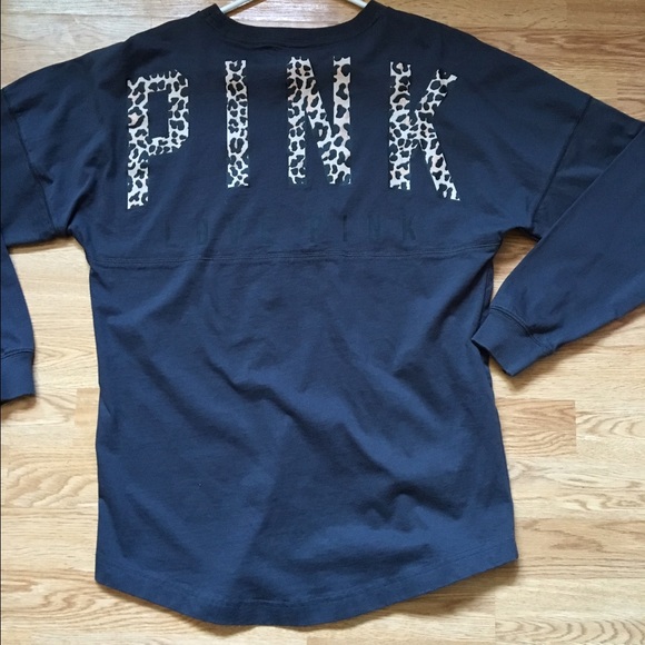 VS Pink gray Cheetah Crew Long sleeve htf rare