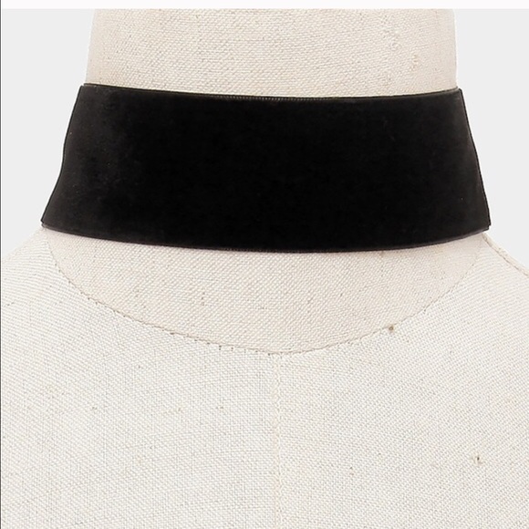 ❤️🆕Wide Black velvet choker❤️Brand new - Picture 5 of 8