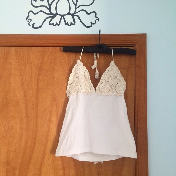 Lakhay's Collection Crochet Top in Ivory and White