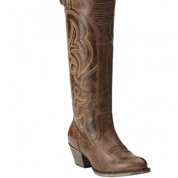 Ariat cowgirl boots
