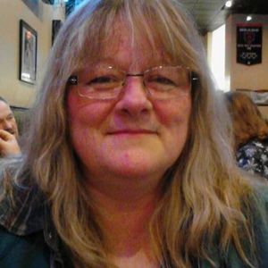 Meet your Posher, Debbie