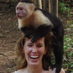 Meet your Posher, Dina