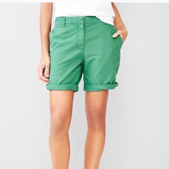 🍍Getaway style HP🍍GAP boyfriend shorts