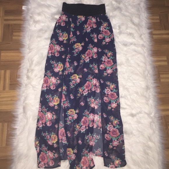 🌸Floral double-slit flowy skirt🌸