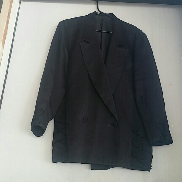 Dressy suit