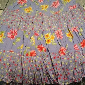 Beautiful flowered Coldwater Creek peasant skirt
