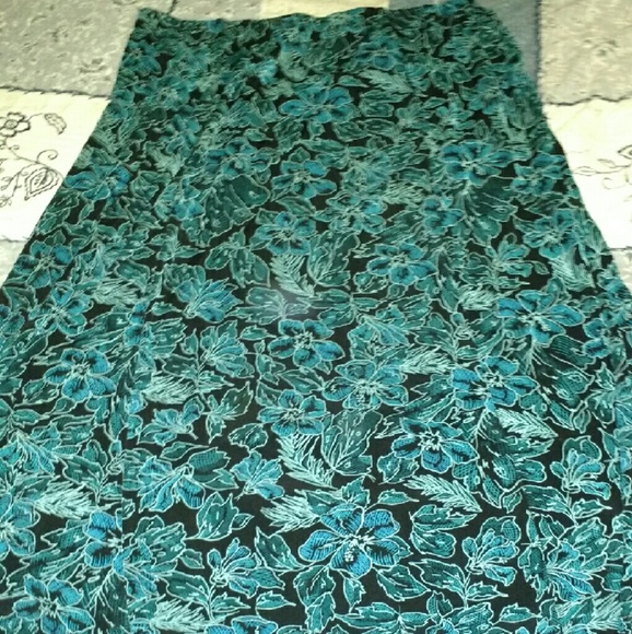 Coldwater Creek skirt