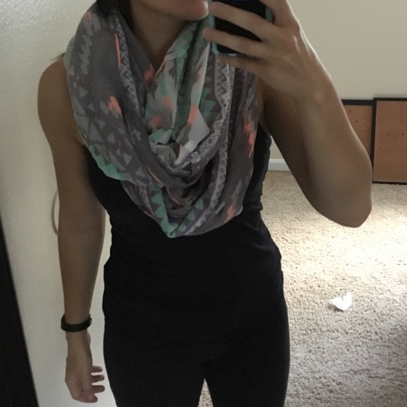 Infinite scarf