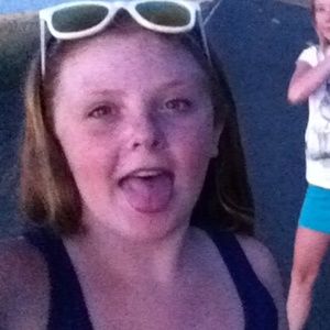 Meet your Posher, Caroline