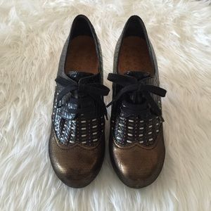 CHIE MIHARA Made in Spain Leather Booties