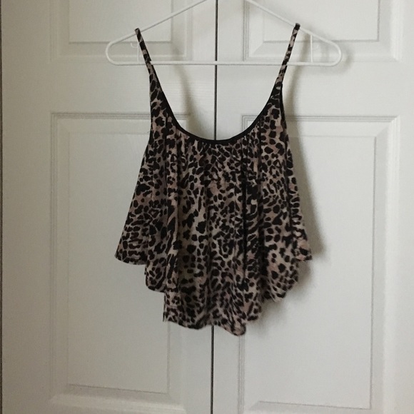 Flowy crop top