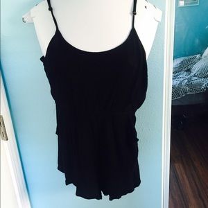 💂🏻 Basic Black Romper 💂🏻