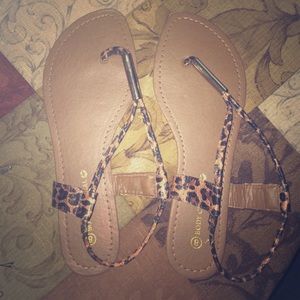 cute cheetah print sandals