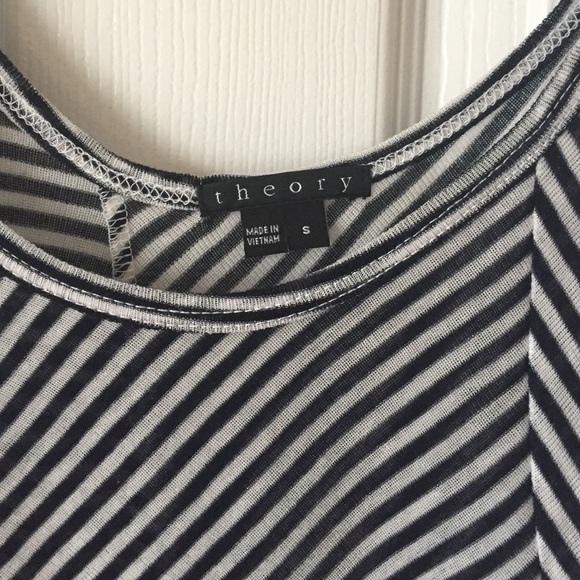 Theory tank top - Picture 2 of 2