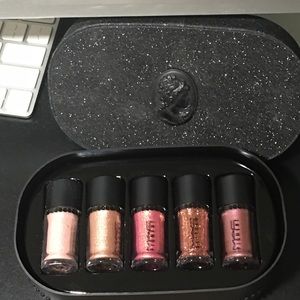 Mac: holiday pigment collection