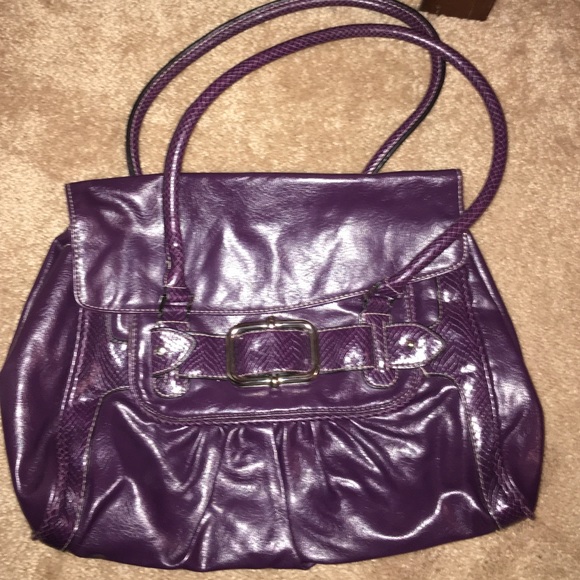 Apt 9. Handbag