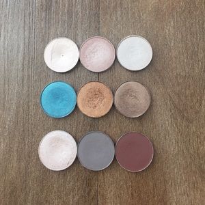 Assorted Mac shadows x9