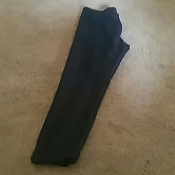 Black leggings - Picture 1 of 2