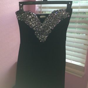 black homecoming/formal dress