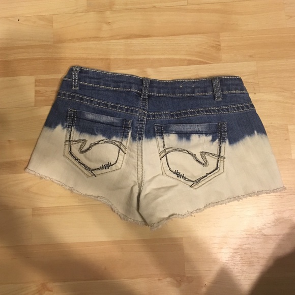 Shorts - Picture 2 of 2