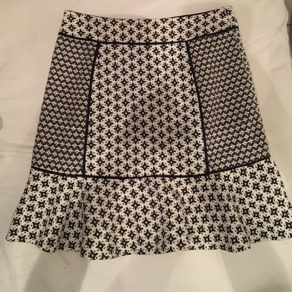 NWT Loft skirt size 00