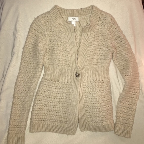 LOFT crème sweater