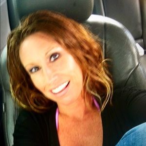 Meet your Posher, Stacy