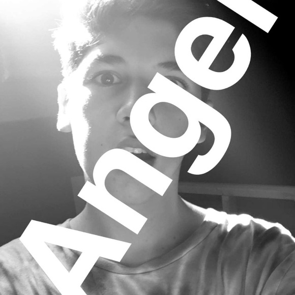 Meet your Posher, Adrianna