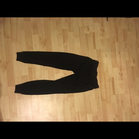 Joggers - Picture 3 of 3