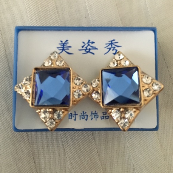 Clear Crystal Party Silver Drop Clip earrings - Picture 1 of 4