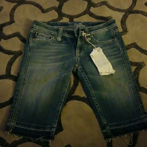 Miss me burmuda shorts never worn