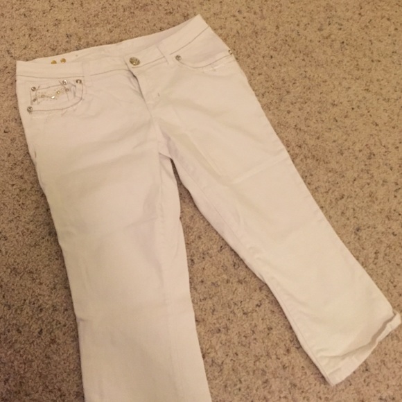 Grace white capris
