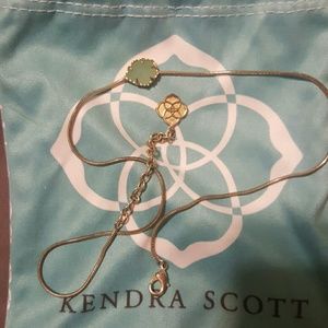 Kendra scott necklace