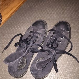 Black high too converse