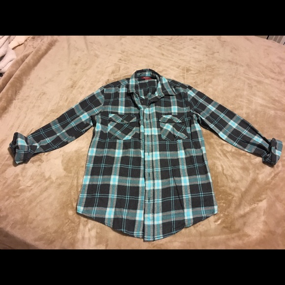COLUMBUS DAY WEEKEND SALE🎉plaid long sleeve shirt