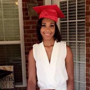 Meet your Posher, Kori